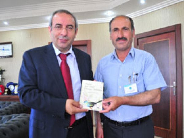 İnşaat İşçisinden Şiir Kitabı 