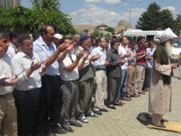 İsrail Katliamları Palu'da Lanetlendi 