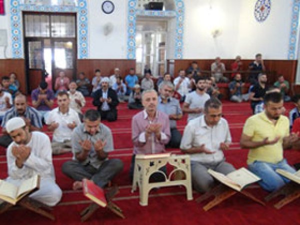 Hatim Duasında Gazze'ye Dua İsrail'e Beddua 