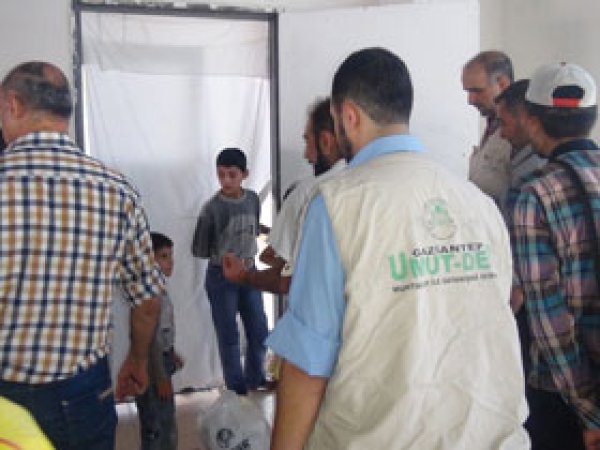 Antep Umut Der 2 Bin 550 Aileye Sevindirdi
