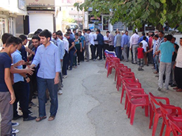 Mazıdağı'nda  Coşkulu Bayramlaşma 