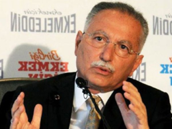 İhsanoğlu Adana'da Soruları Cevapladı 