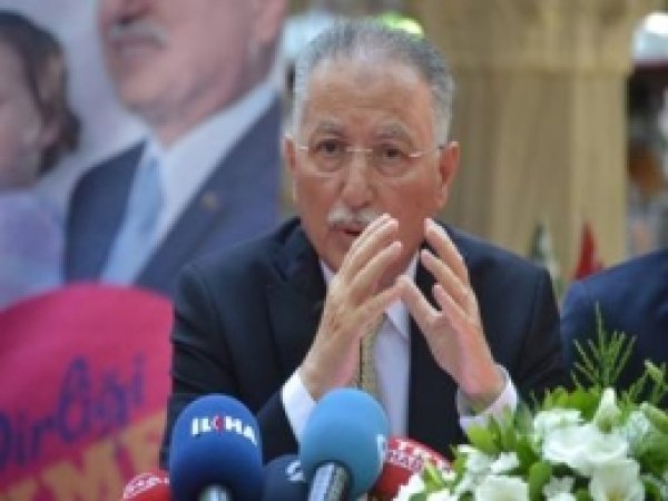 İhsanoğlu Ülke Ekonomisini Değerlendirdi 
