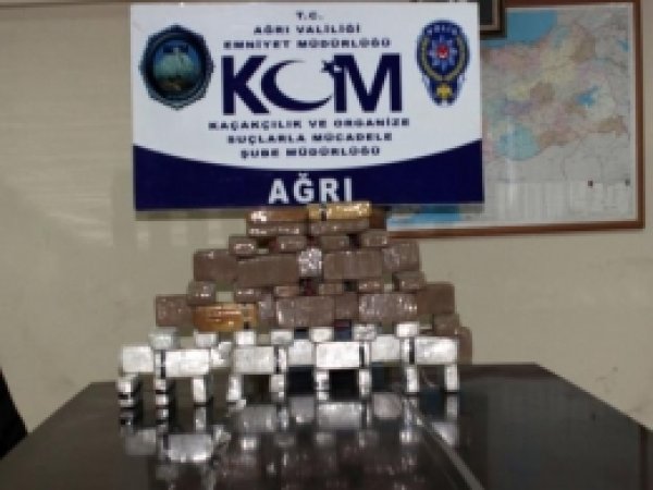 Ağrı'da 26 Kilo Eroin Ele Geçirildi 