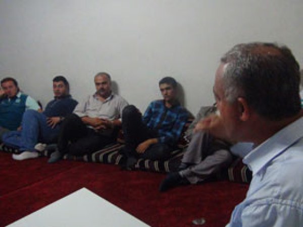 'Mü'min Allah'tan Başkasına Boyun Eğmez' 