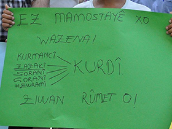 Kürtçe Öğretmen Adayları Atanmayı Bekliyor 