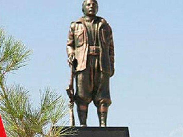 PKK Heykeline Suç Duyurusu
