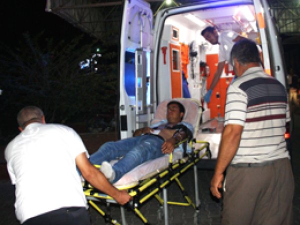 Tarsus'ta Gençlerin Üzerine Ateş Açıldı