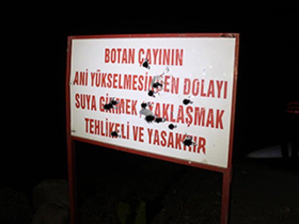 Barajı İşleten Firma Vatandaşı Suçladı