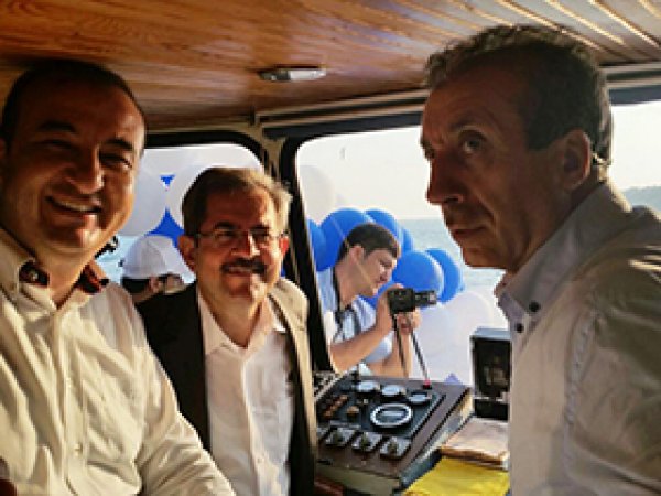 Bakan Eker Karataş'ta 'Vira Bismillah' Dedi 