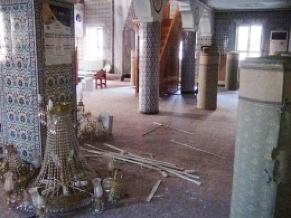 Depremde Hasar Gören Camii Yeniden Yapılacak 