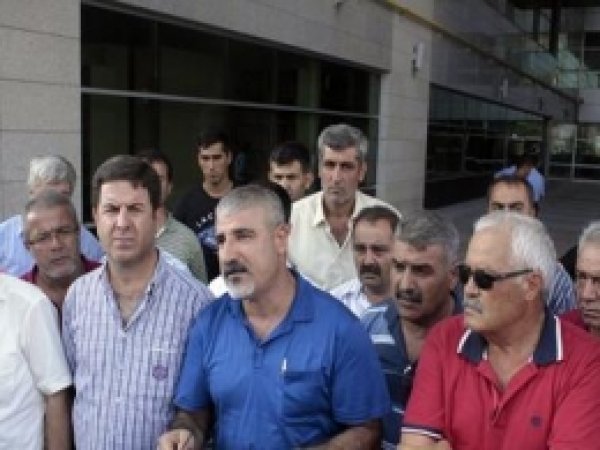 'Mersin Belediye Başkanı, Halk ve Esnafı Yok Sayıyor'