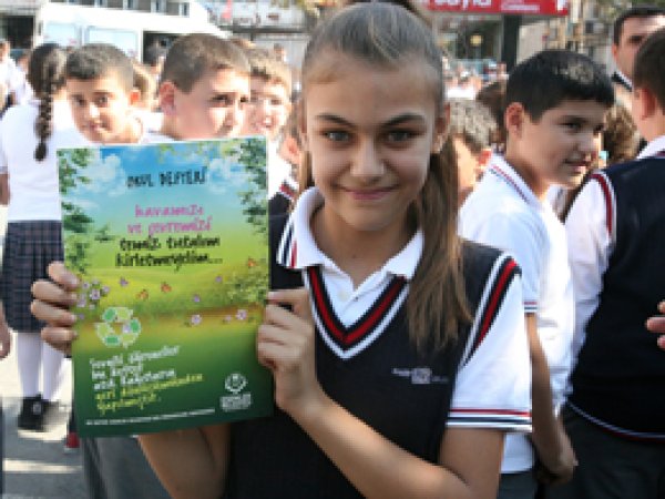 Geri Dönüşümden 2 Buçuk Milyon Defter 