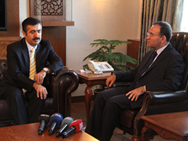 Bozdağ: Depremde Büyük Kayıplar Oldu