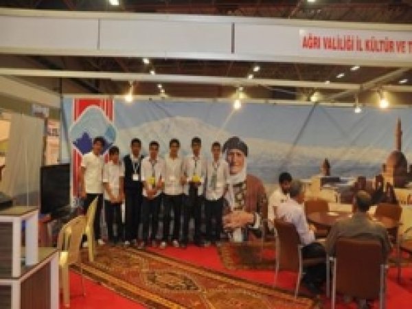 Ağrı, Van Turizm Fuarında Tanıtılıyor 