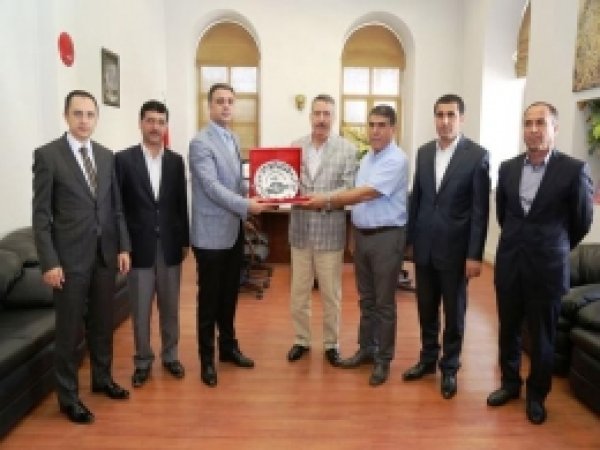 Vali Kıraç'tan DTSO'ya Veda Ziyareti 