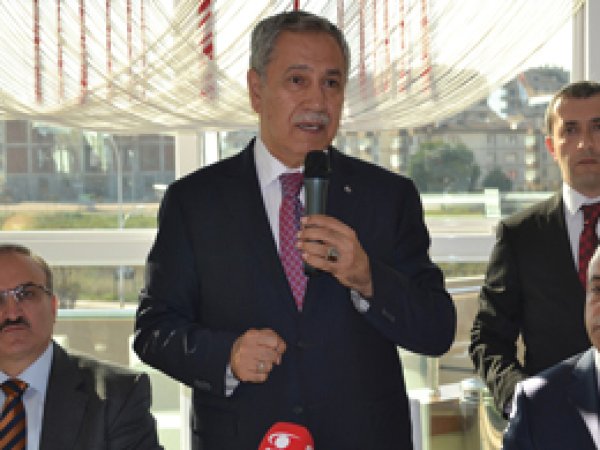 Arınç Bursa'daki Programlarını İptal Etti 