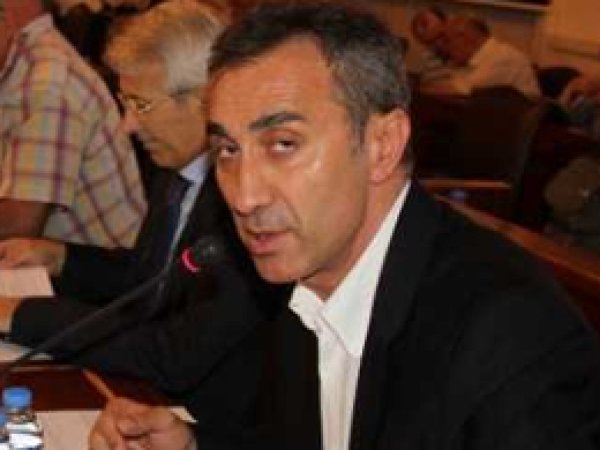 Gazeteciyi Tehdide 8 Ay Hapis Cezası  
