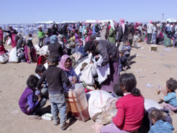 Kobani'den İnsan Akını Devam Ediyor 