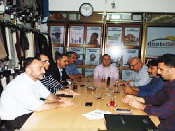 Adana'da 500 Aileye Gıda Yardımı Yapıldı 