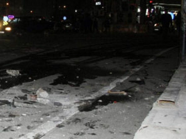 Ses bombalı yeni yıl kutlaması