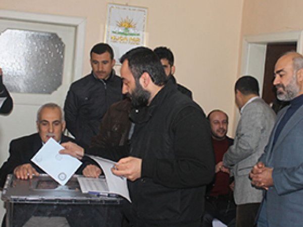 HÜDA PAR Bismil Başkanı güven tazeledi