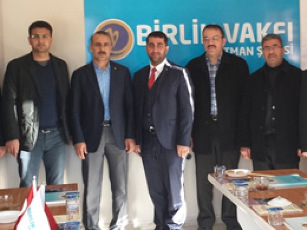 HÜDA PAR’dan Birlik Vakfına ziyaret