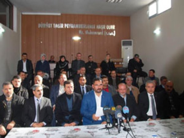 STK’lardan Peygamberimize hakarete tepki