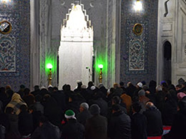 Urfalı gençler sabah namazında buluştu