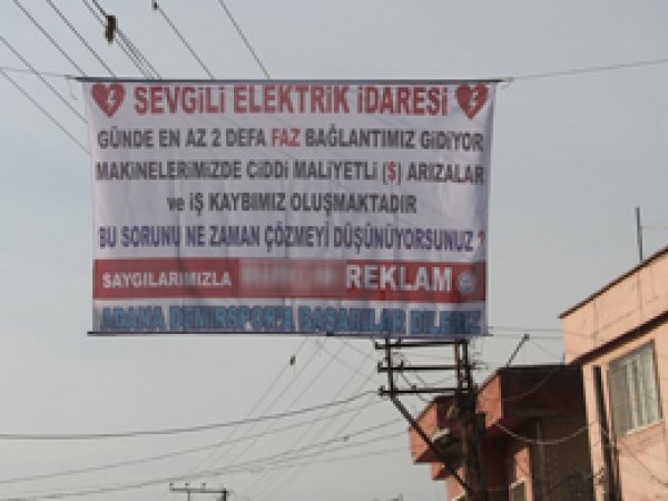 Vatandaştan TEDAŞ’a pankartlı tepki