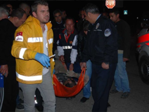 Trafoya girdi, 6 mahalleyi elektriksiz bıraktı