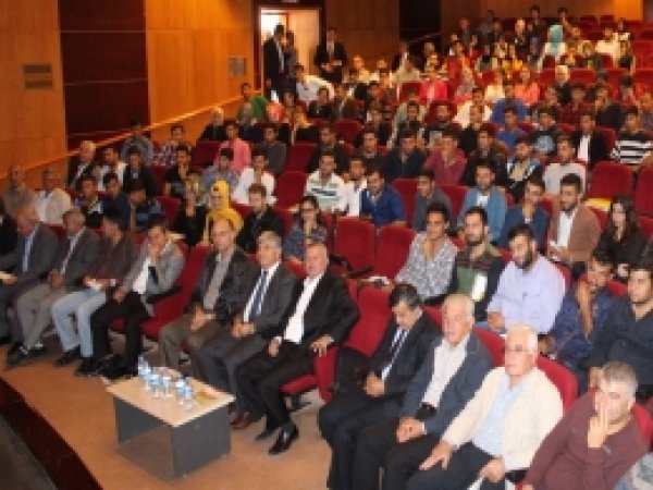 Kâhta'da 'Organik gübre ile tarım' konulu konferans