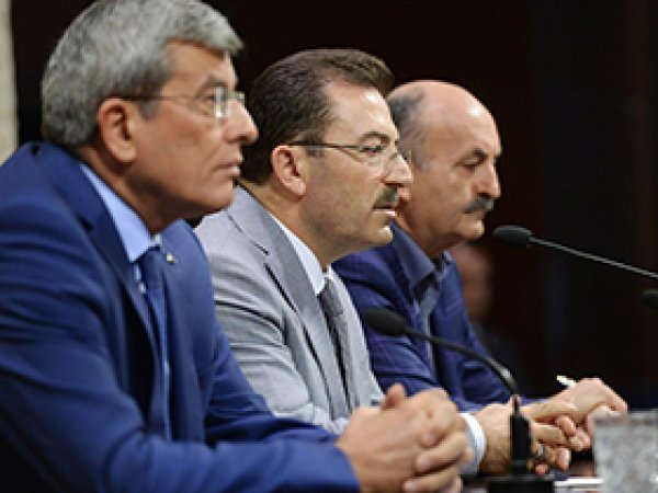Bakanlar patlama ile ilgili açıklama yaptı