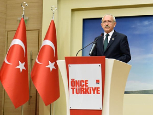 Kılıçdaroğolu: Saldırıyı 2 canlı bomba yaptı