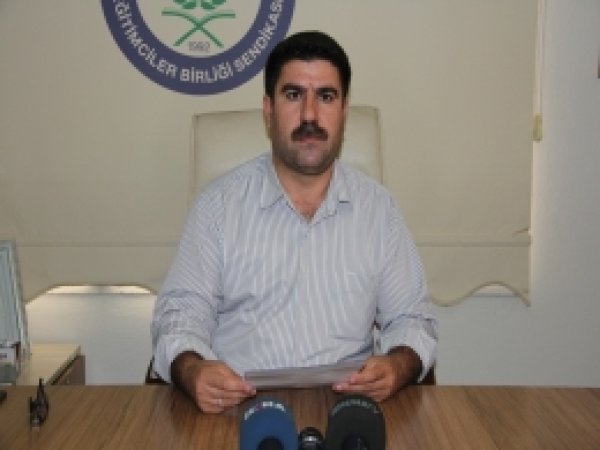 Eğitim-Bir-Sen öğretmenlere saldırıyı kınadı
