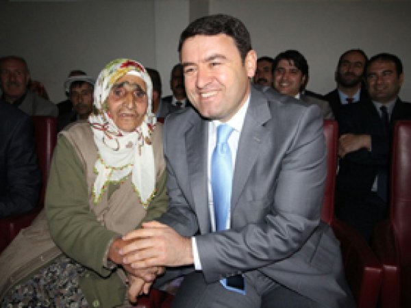 Ağrı'da Yaşlı Bakım Merkezi açıldı