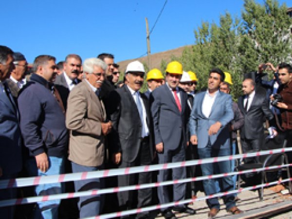 Karlıova Ulu Cami temeli atıldı