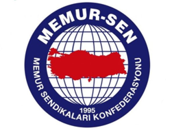 Karikatür afişine tepkiler sürüyor