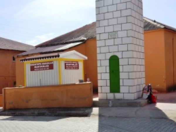 Tatvanlı muhtarlara büro yapıldı
