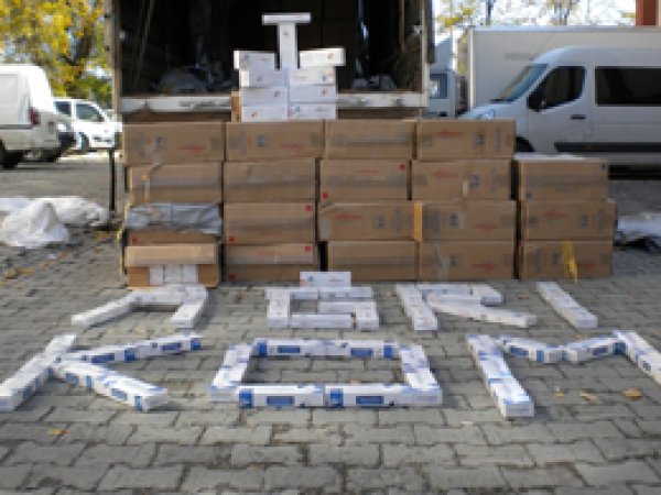 Ağrı'da 179 bin paket kaçak sigara ele geçirildi