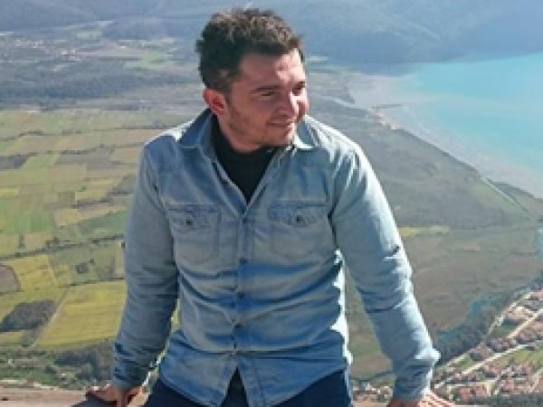 Kazada yaralanan polis hayatını kaybetti