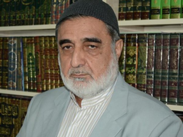 'Yüz binlerce Kürt genci dinsiz yapıldı'