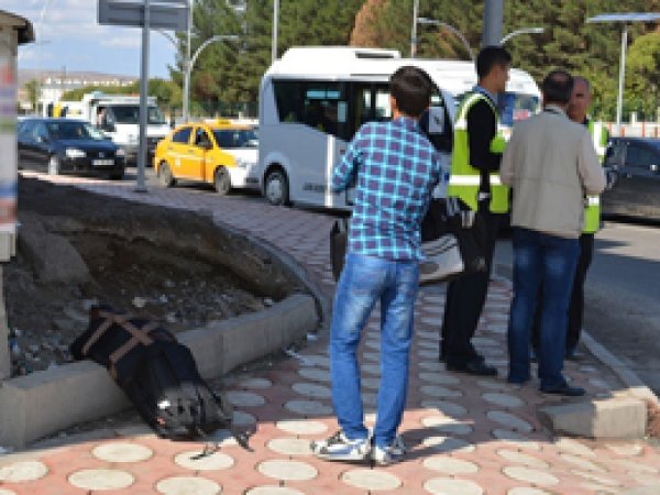 Batman'da şüpheli çantalar paniğe neden oldu