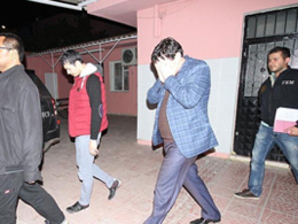 Adana'daki DAEŞ operasyonunda 8 kişi yakalandı 