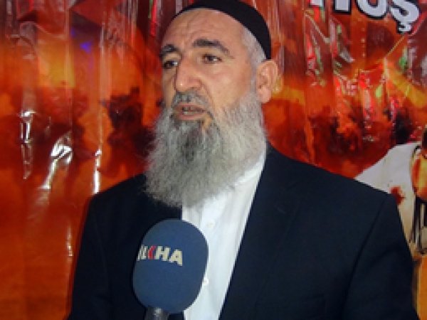 'Karikatürü asanlar batılı dostlarına yaranıyor'