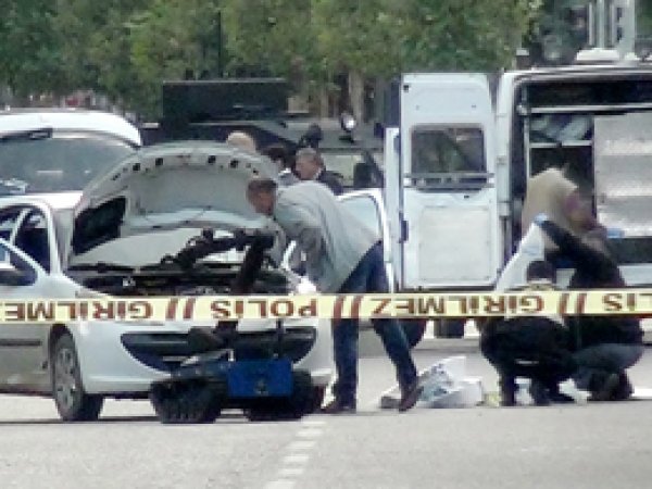 Antep'te canlı bomba yeleği yakalandı