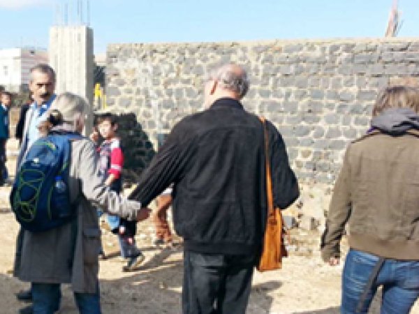 HDP'lilerden Tepeköy'de provokasyon girişimi