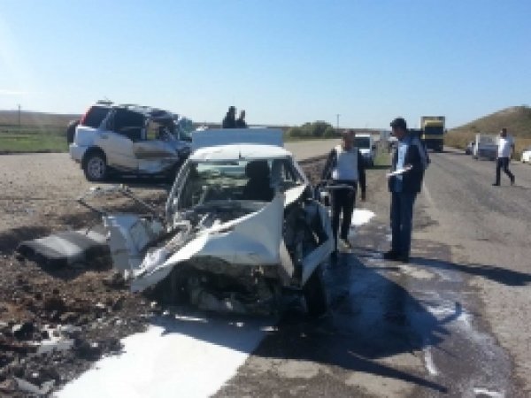 Diyarbakır'da trafik kazası: 2 ölü 7 yaralı