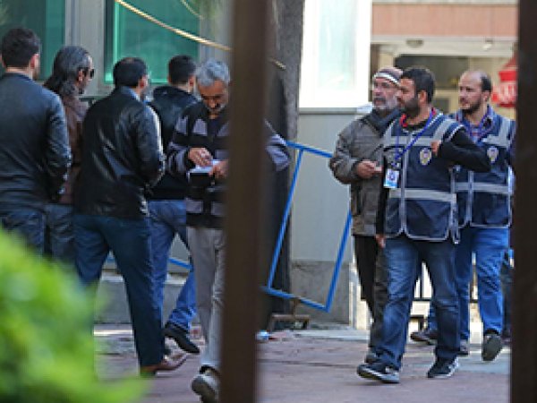 18 ilde 'Paralel Yapı' operasyonu: 45 gözaltı