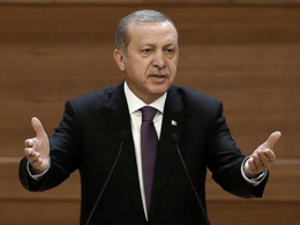 'Milletin yeni anayasa talebine direnenler hesabını verir'